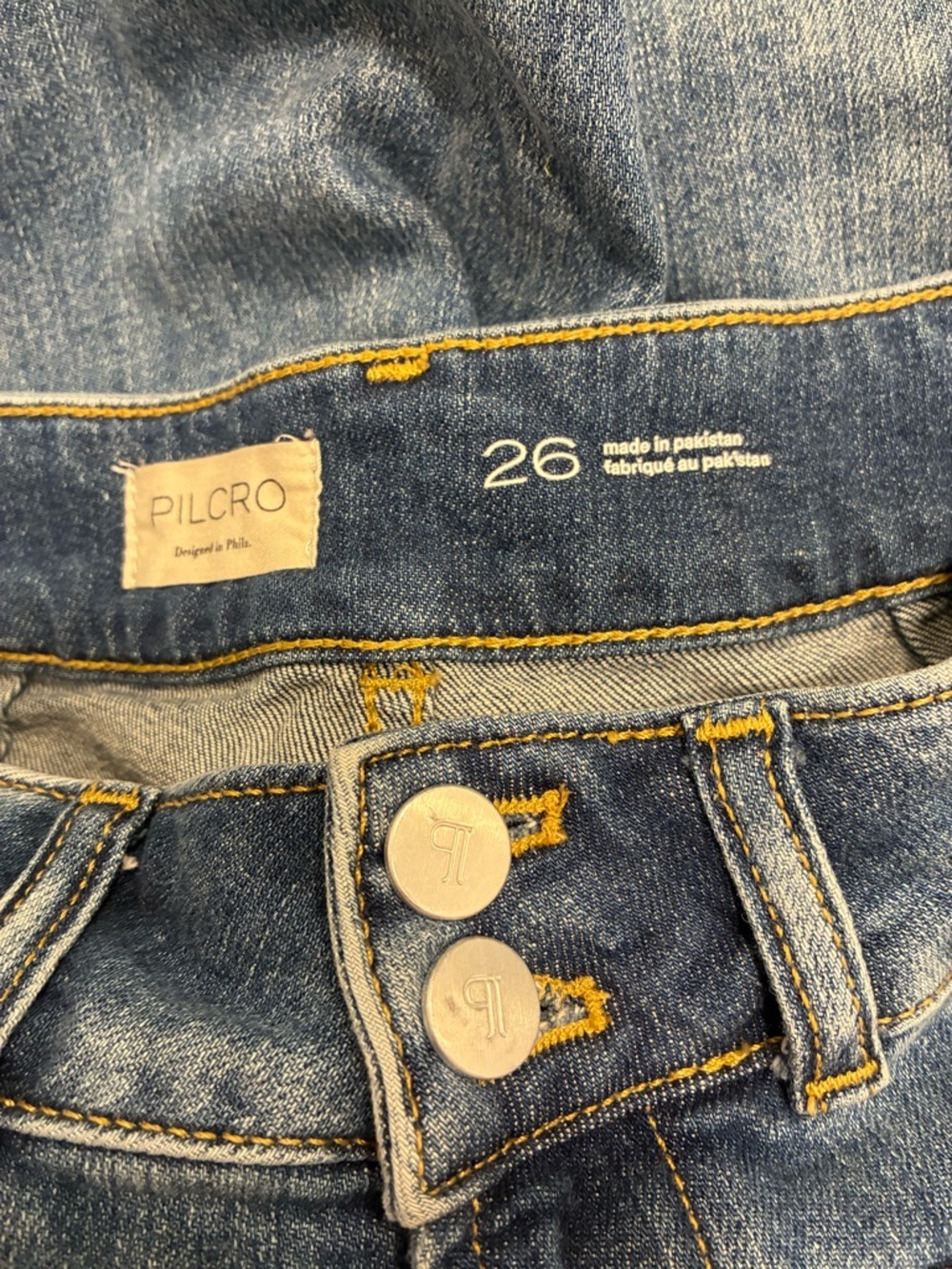 Anthropologie Pilcro Wanderer Mid rise Relaxed Jeans in Light Wash Size 26 - Picture 6 of 7